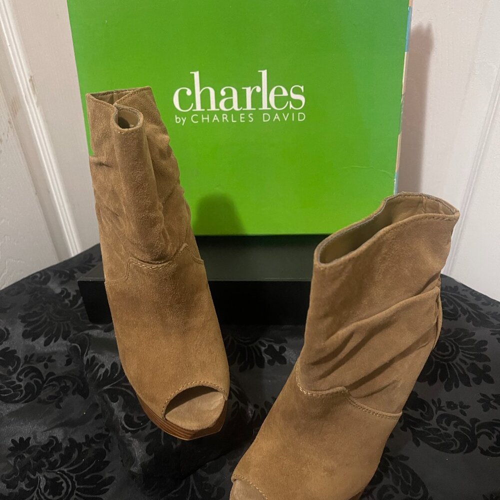 Charles David Leather Wedge Boot, Size 6, Tan